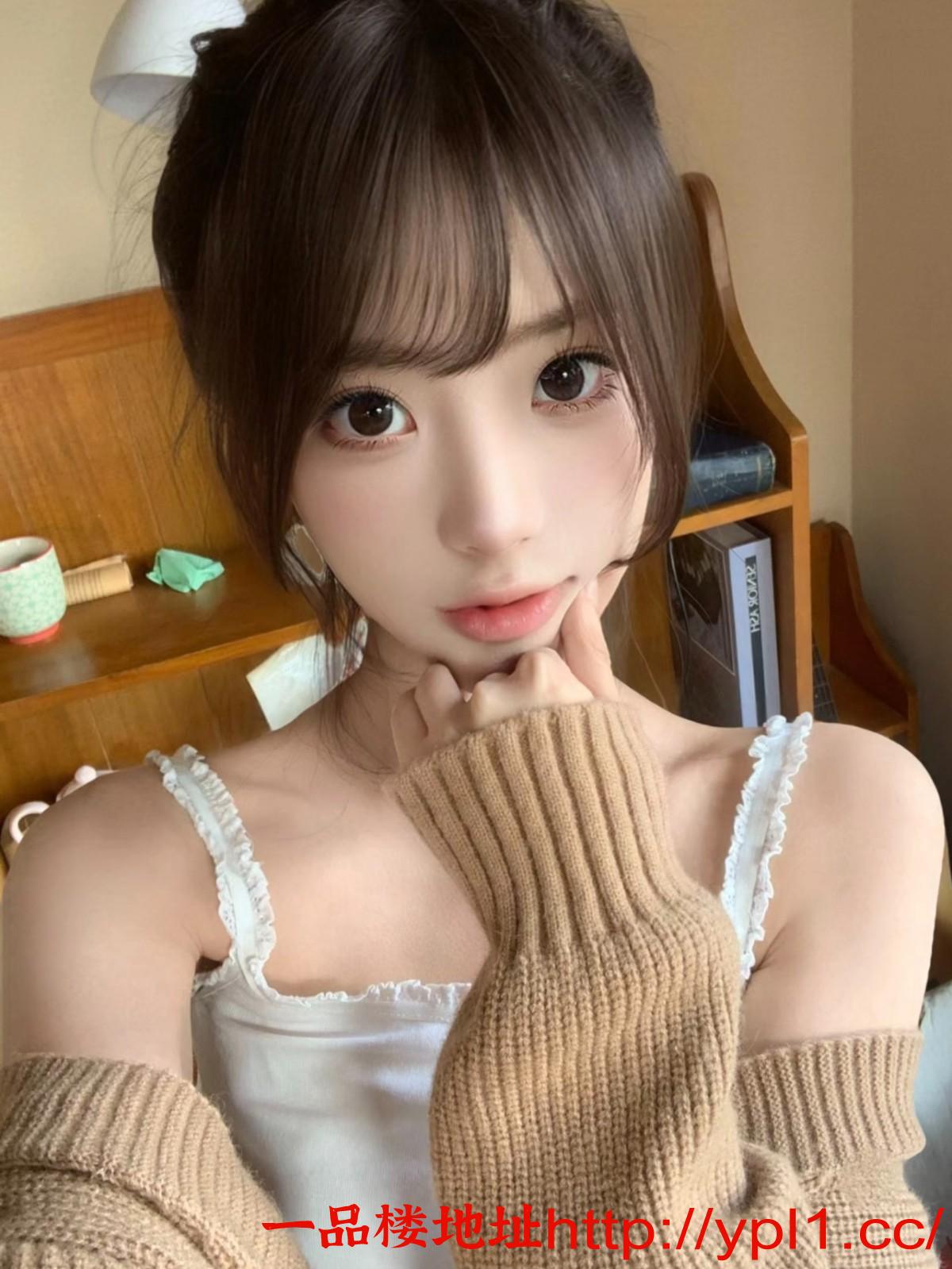 北京刚做穴粉逼紧碰就出水小烧妹