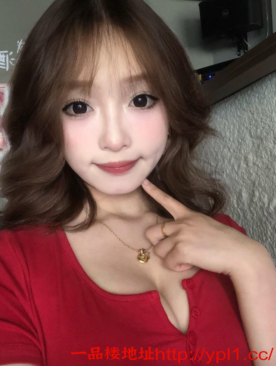 极品美女可吞精爱夹肉棒的骚逼