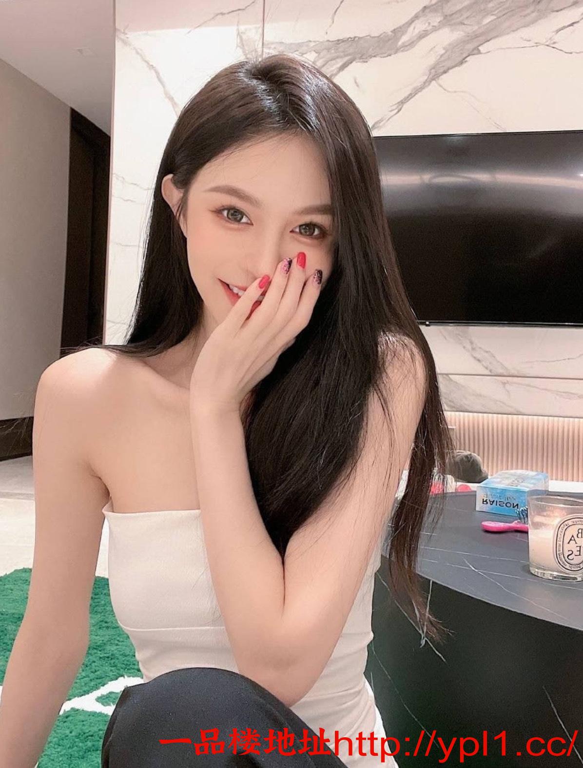 美乳小骚货身材丰满鲍鱼紧致汁水多