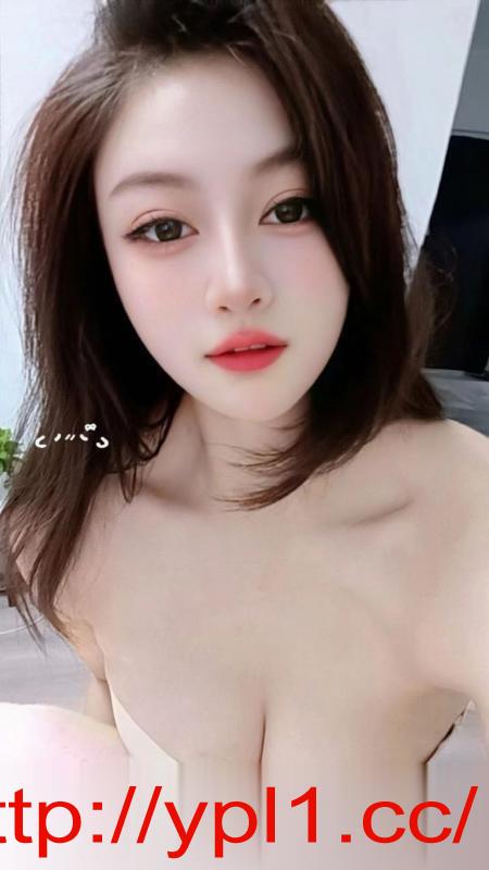 魅力女孩小妮妮