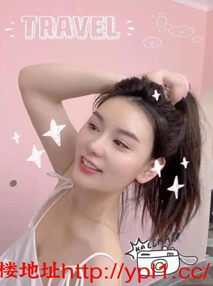 外围兼职学生妹！粉逼多水！