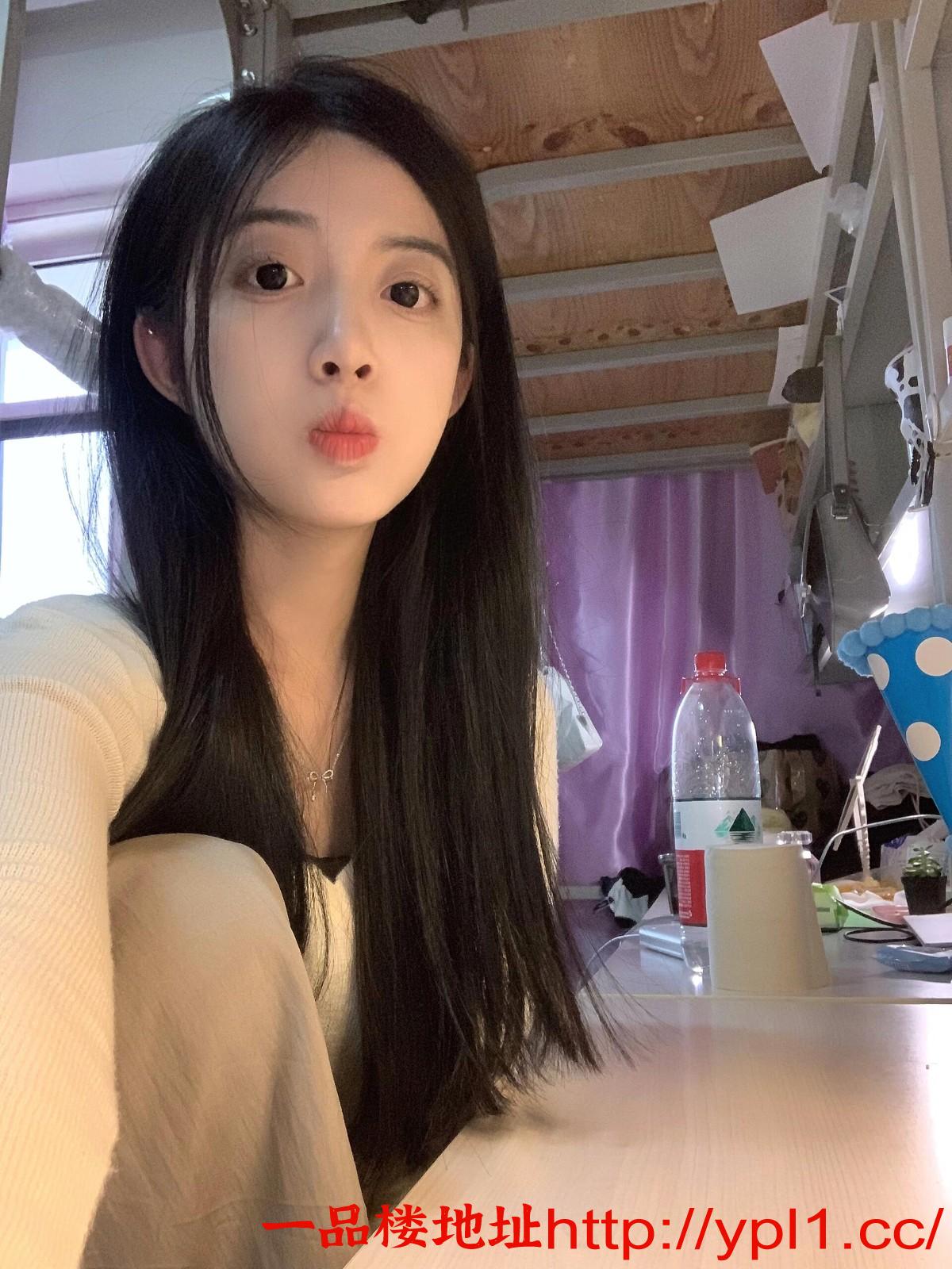 嫩妹粉穴鲍汁多可深喉(可外出)