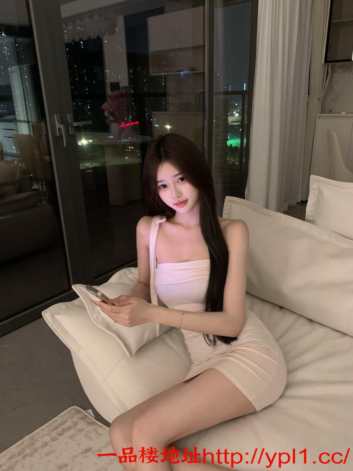 有颜值 有身材服务不错的长腿美女