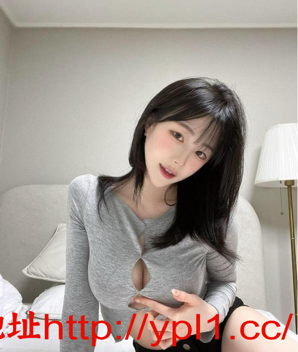 学生妹极品身材粉嫩巨乳