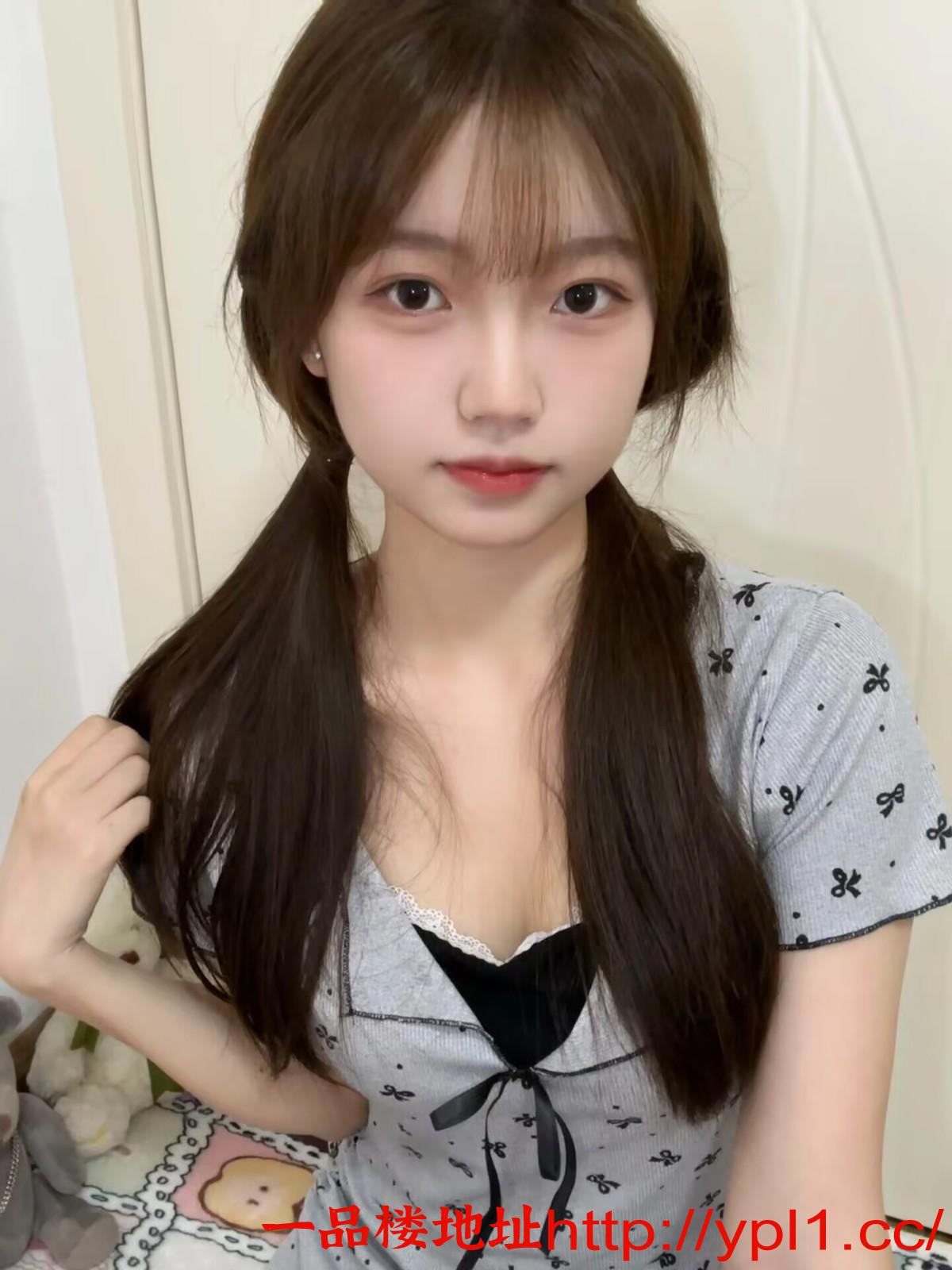 乖巧小母狗性欲极强(可外出）