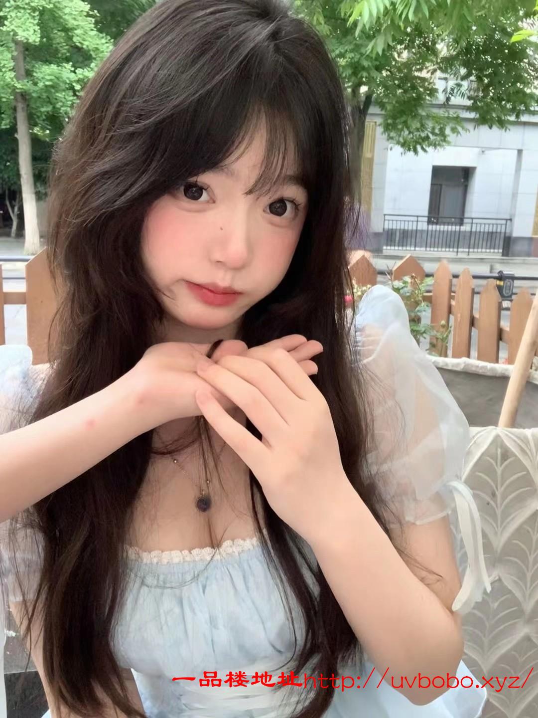 微胖大奶小可爱