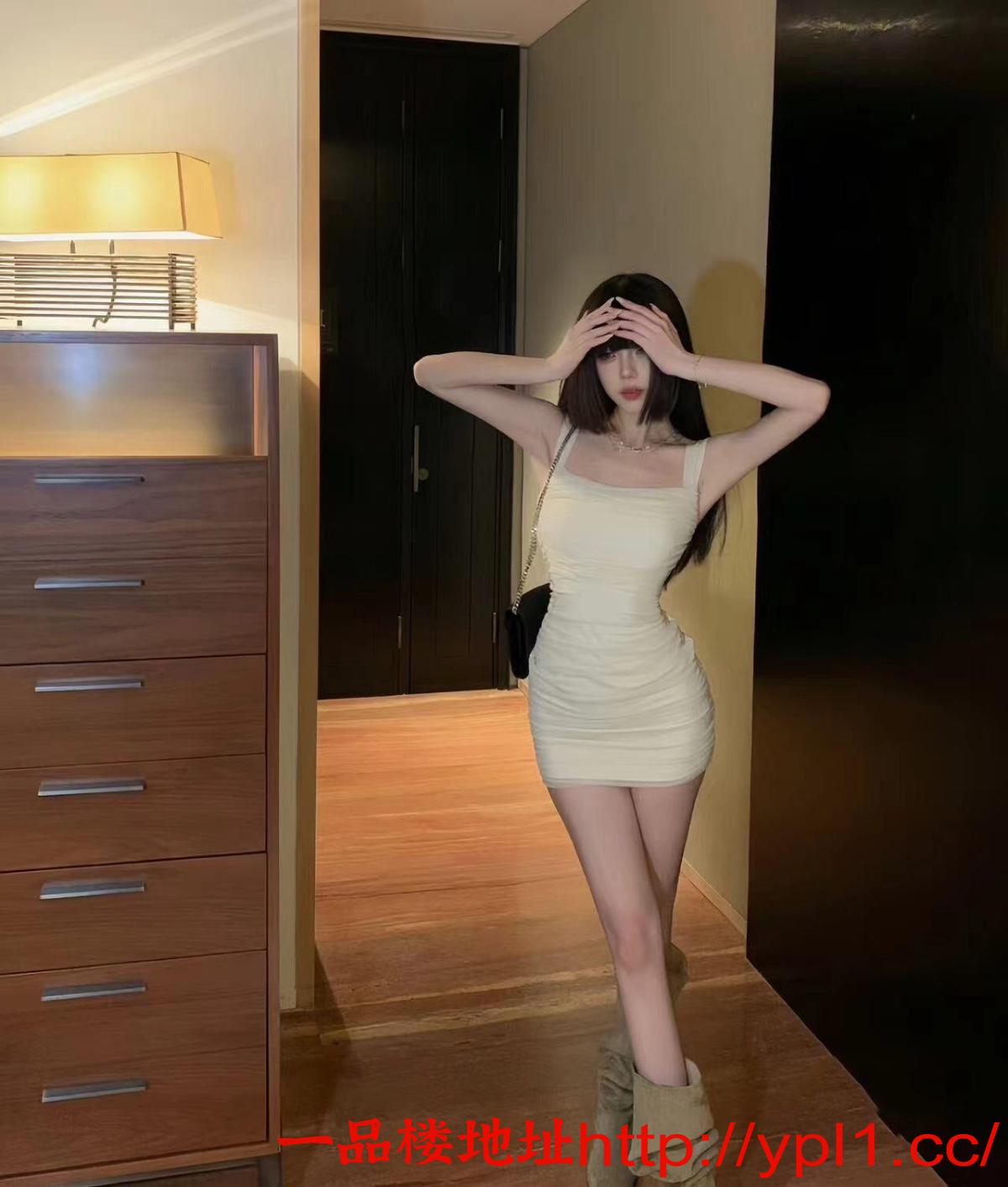 兼职情瘾少女粉嫩鲍鱼