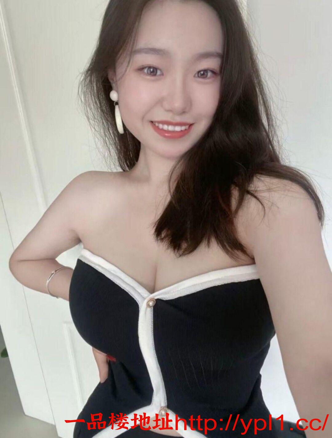 气质大奶妹水很多