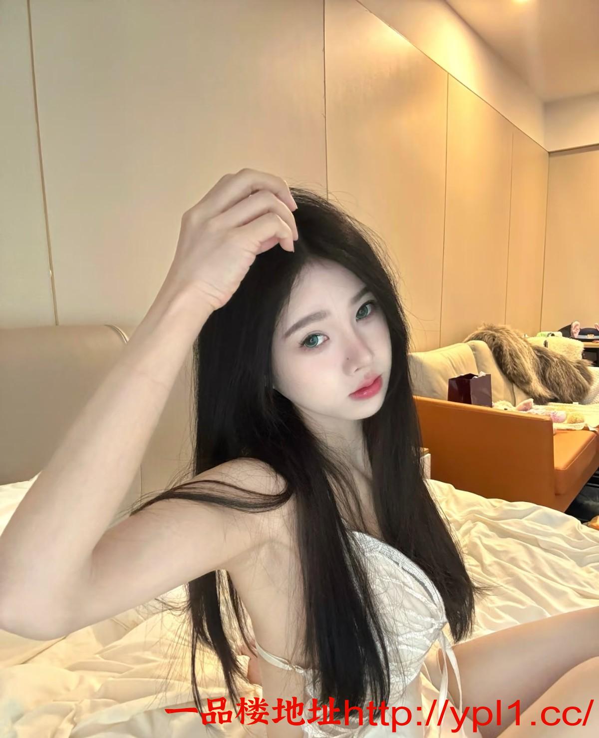 粉嫩多汁学妹下海兼职乖巧听话