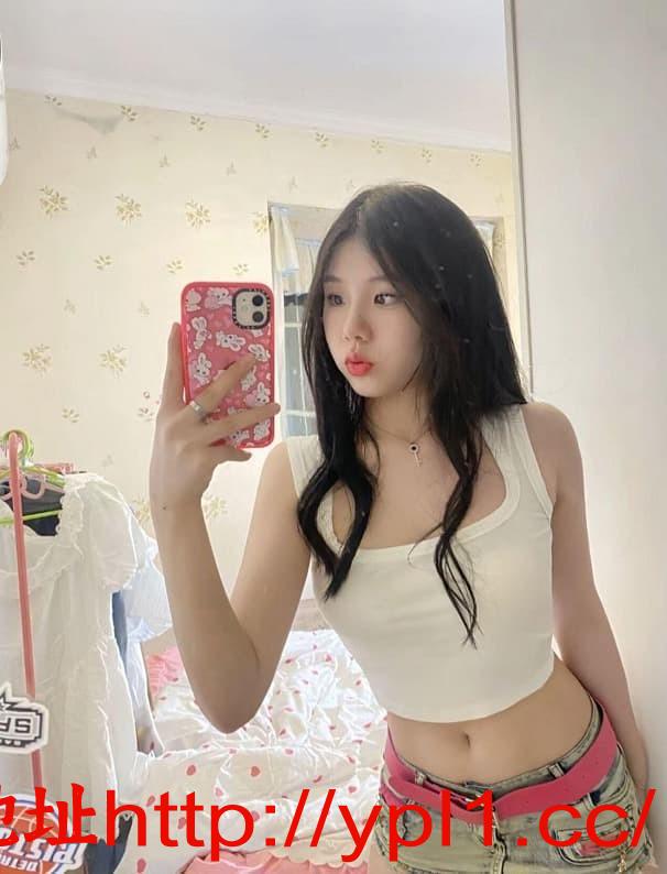 推荐刚下海一个耐看耐操小嫩妹