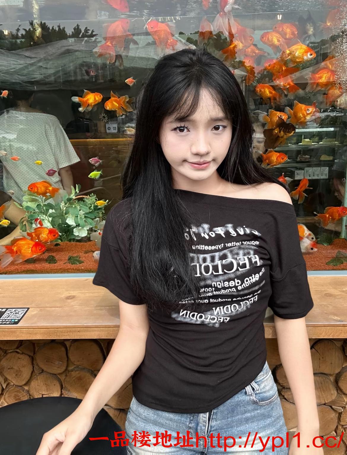 兼职学姐紧致多汁刚下海非常骚