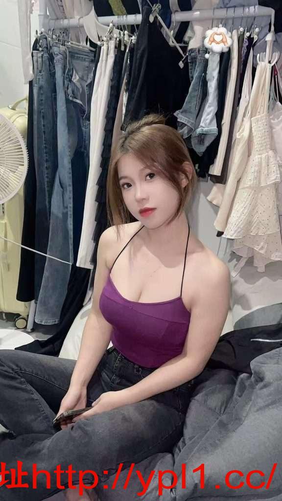 大胸姐姐性格温顺服务好