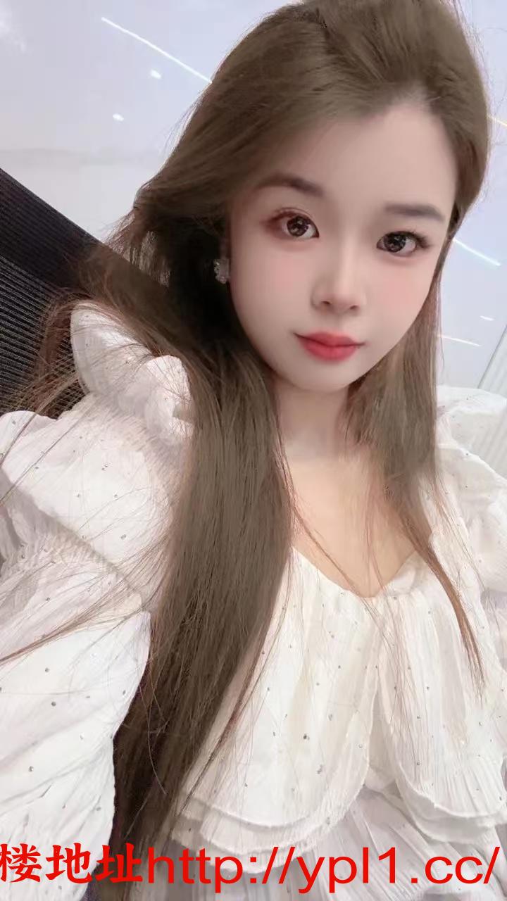 韵味十足兼职小妹妹