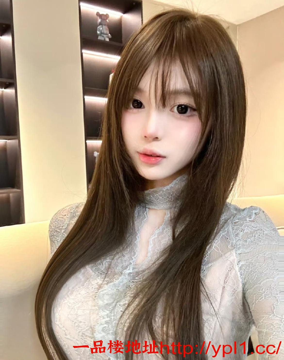 兼职丰满御姐身材S刚下海