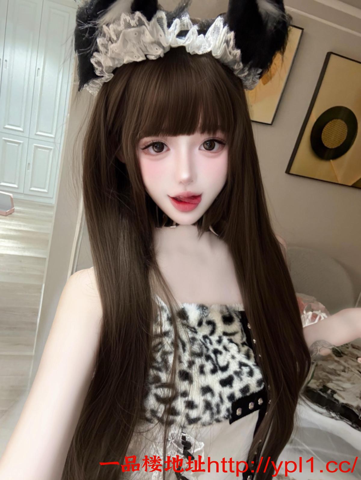 水嫩幼师巨乳翘臀水多逼紧