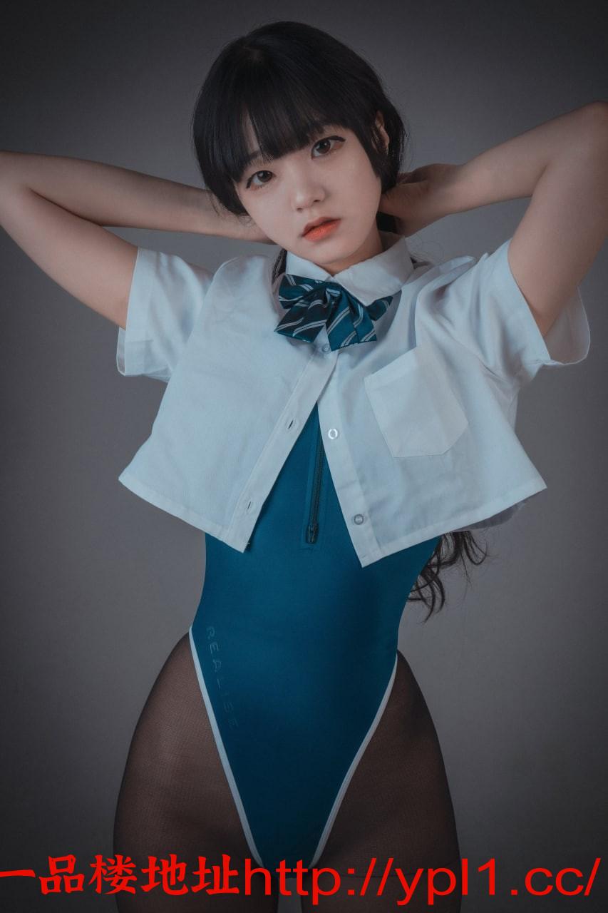 颜值一流的纯欲