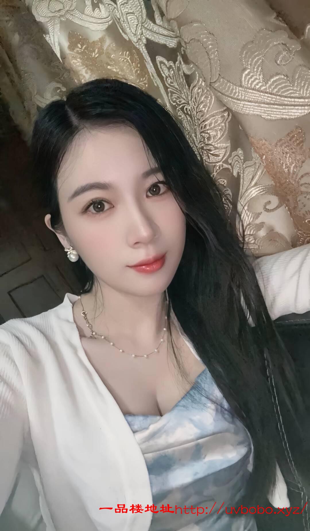 约啪性感丰满姐姐熙汐