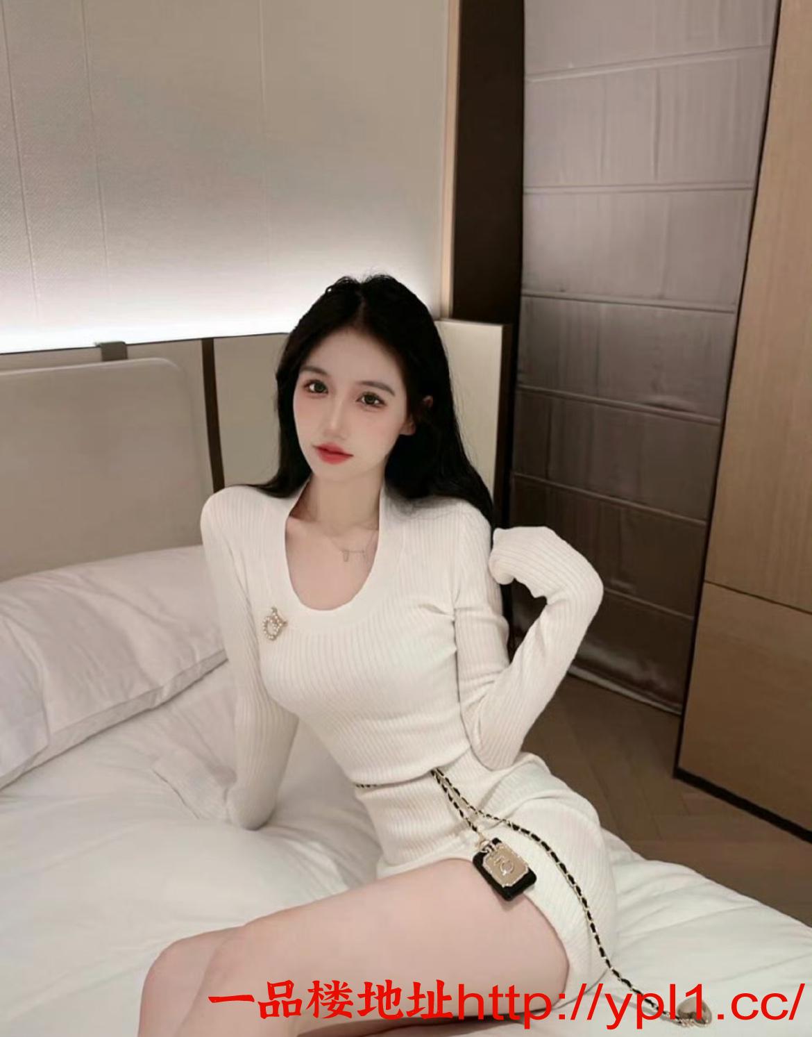 兼职情瘾少女粉嫩鲍鱼