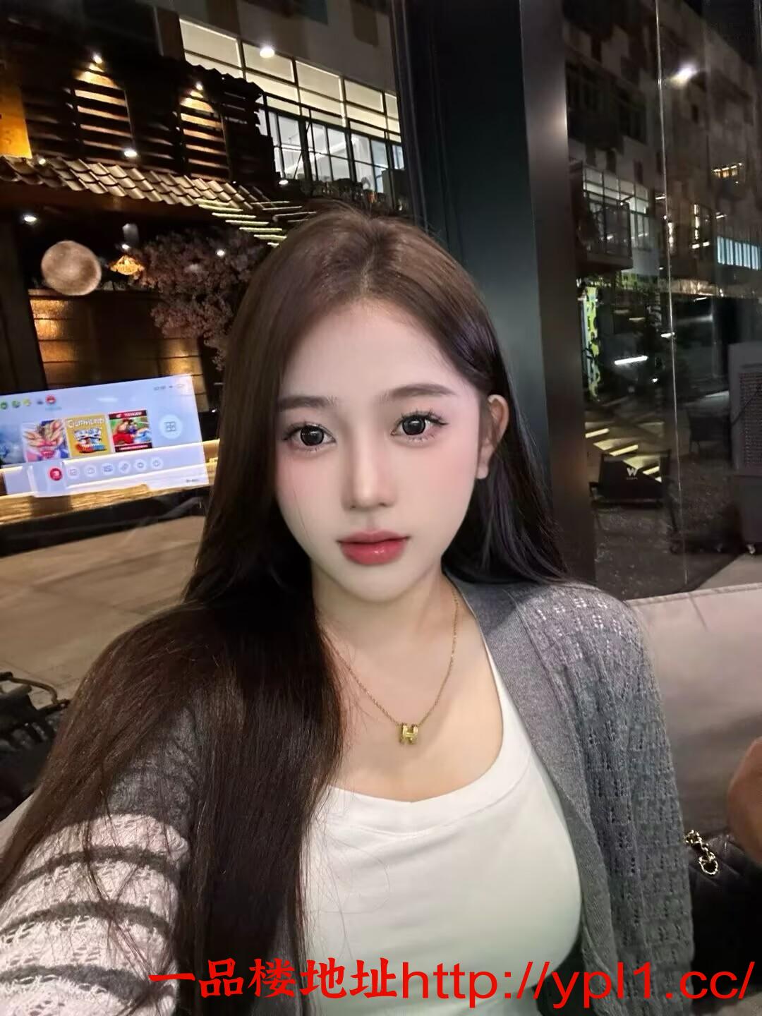 高颜值巨乳嫩妹各种挑逗玩弄十分配合