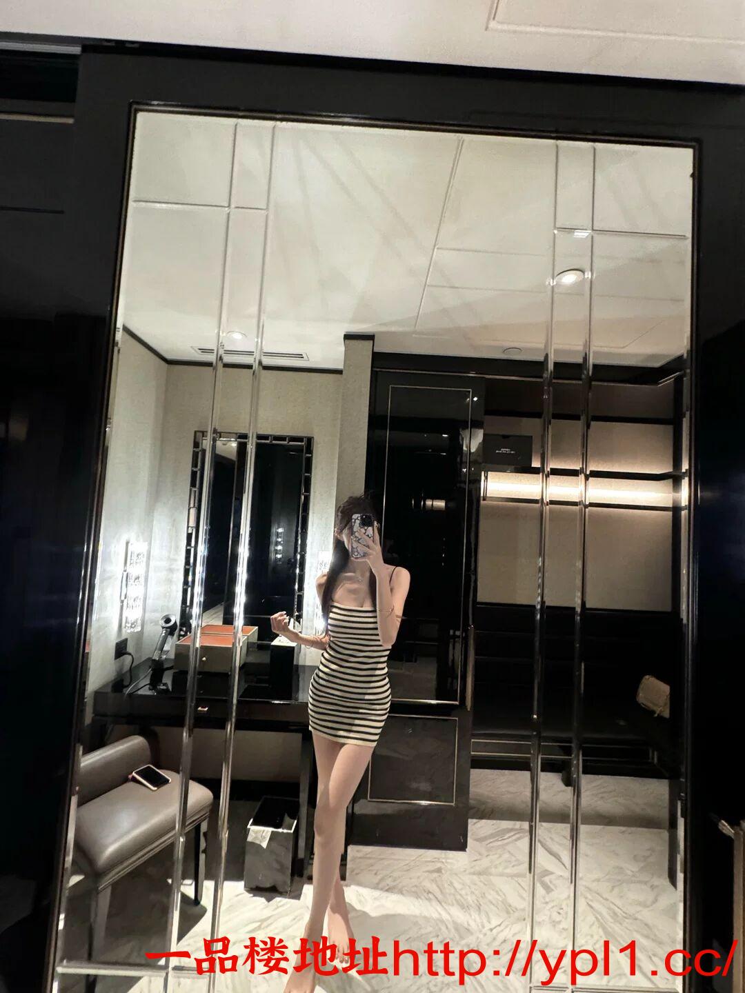 骚妹粉嫩鲍鱼淫水多多姿势配合