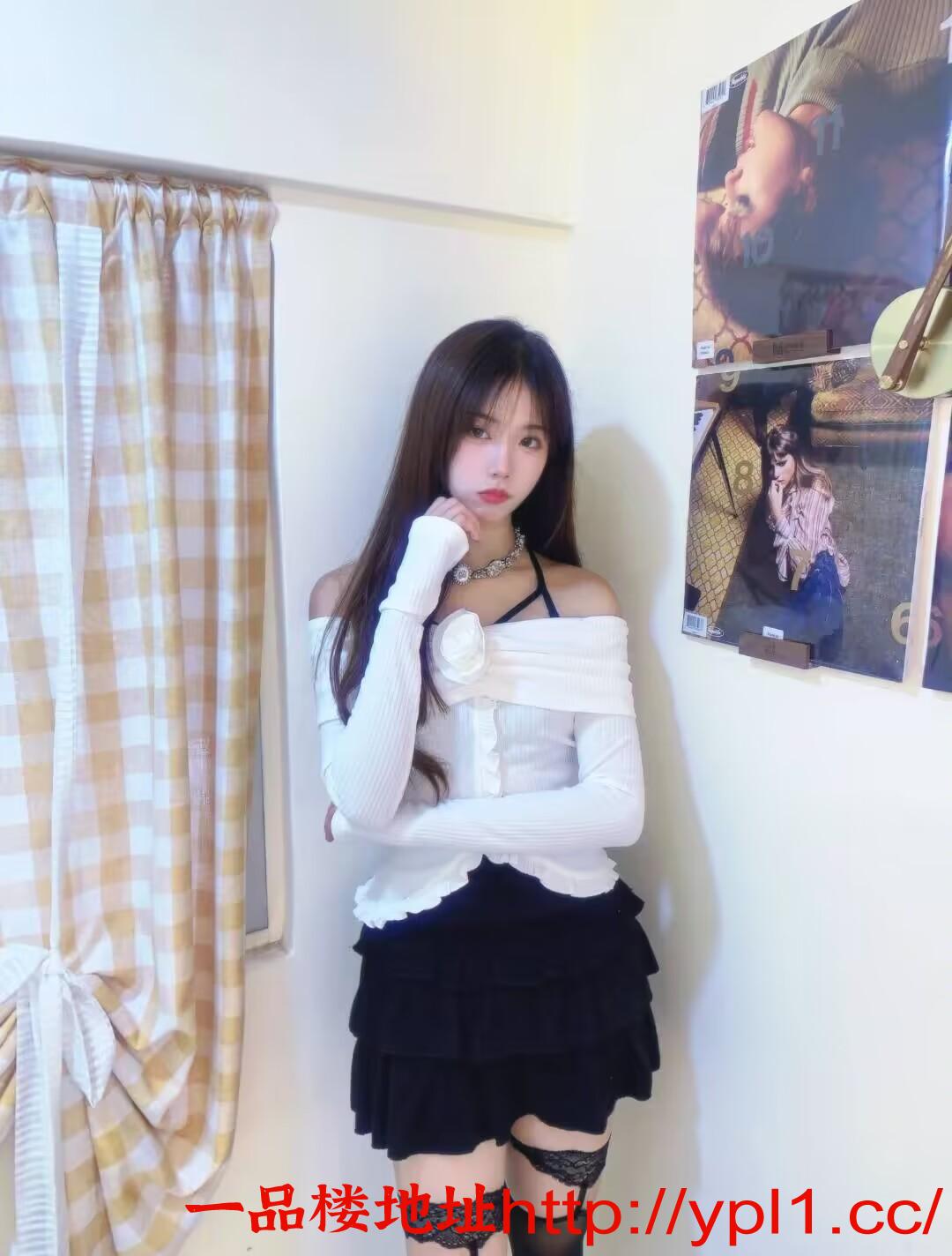 粉嫩白皙高姚欲女