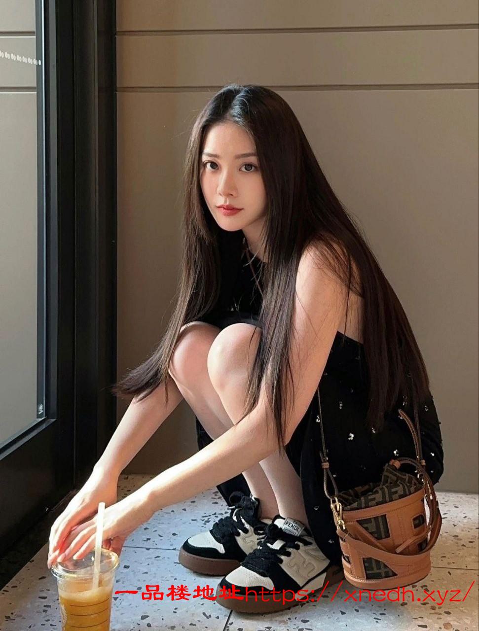 00后可爱学妹粉嫩