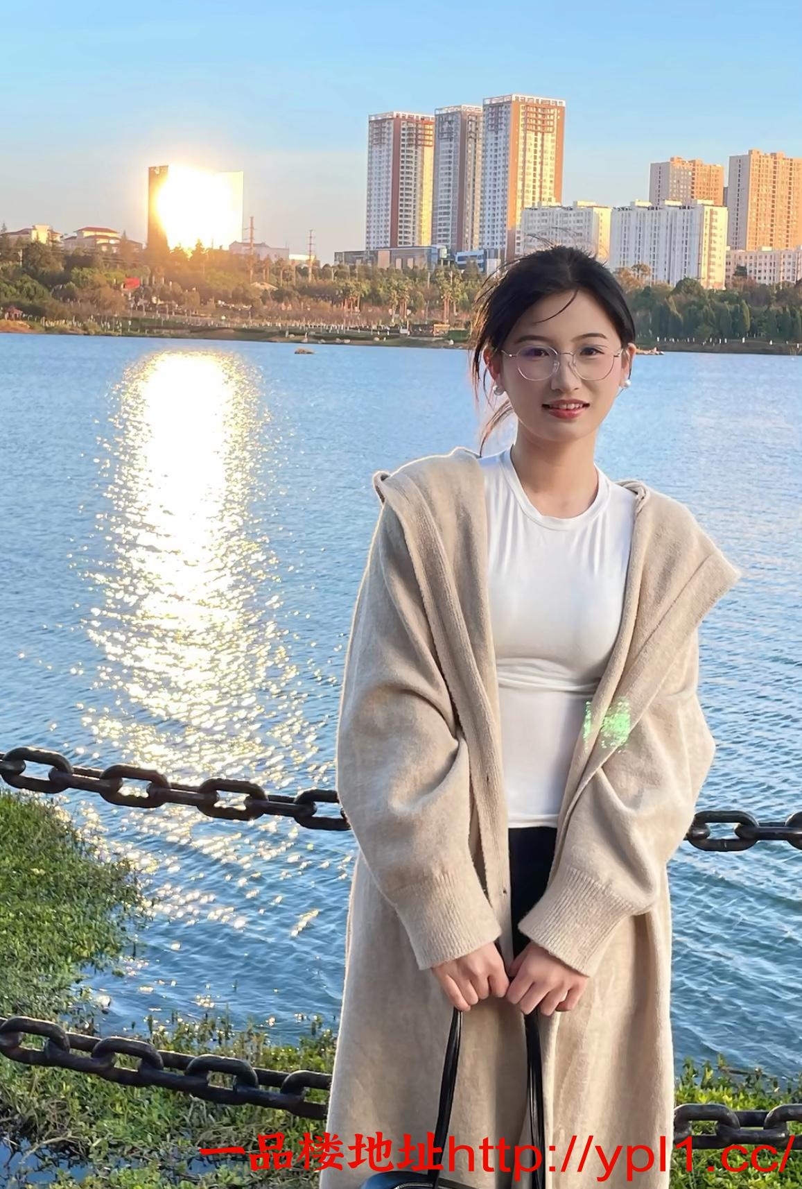 性感迷人小妖精长腿奶大后入神器