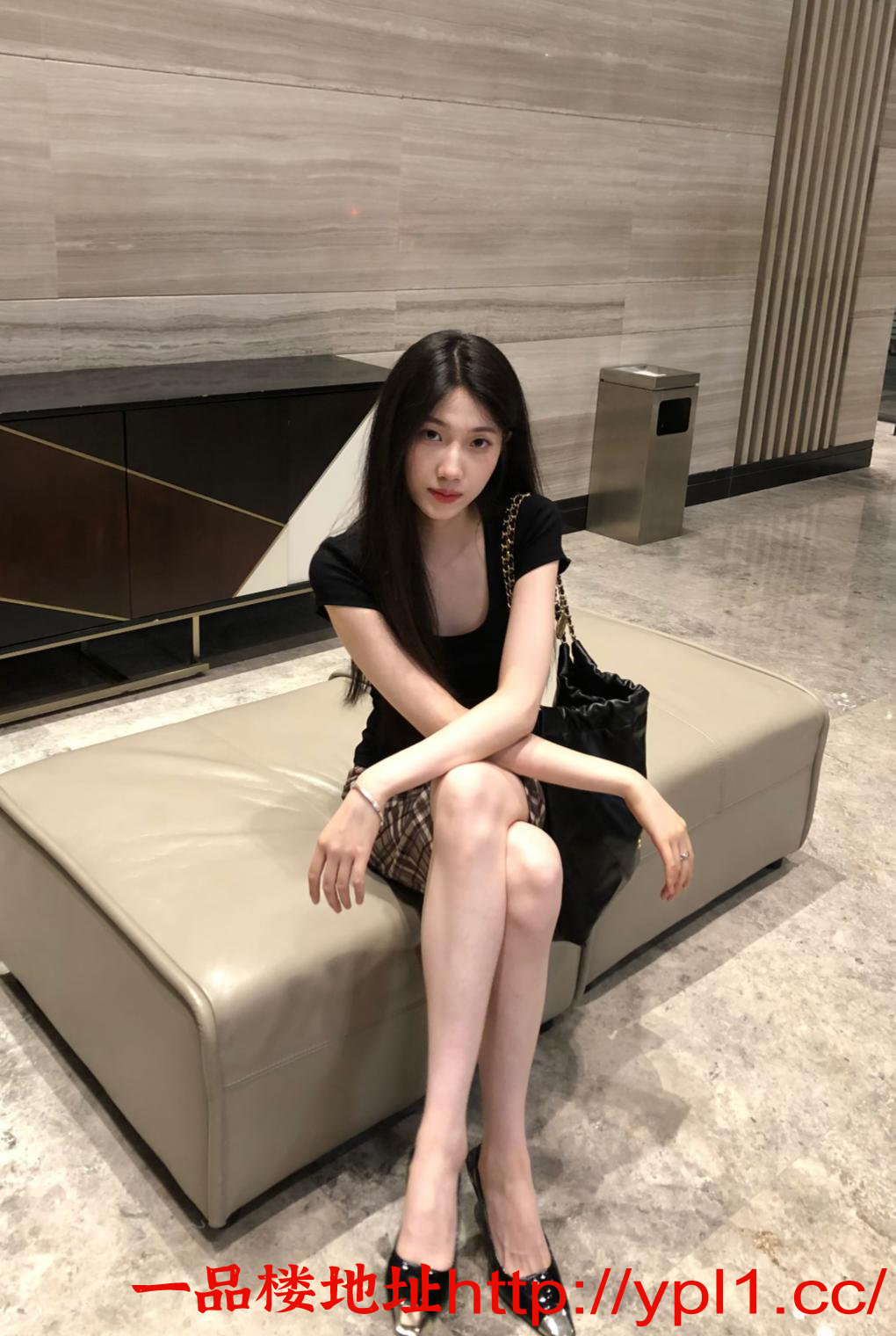 市湟中区兼职黑丝御姐前凸后翘可颜射