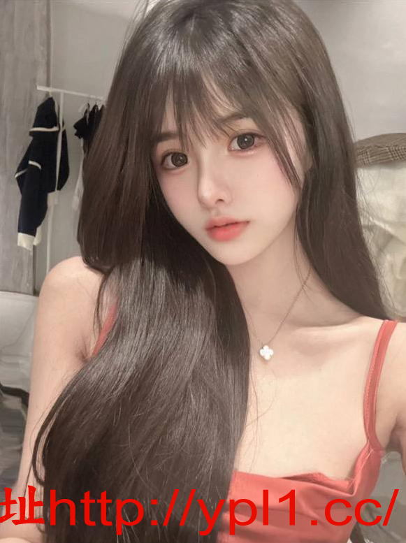 论坛找到的像三线小明星