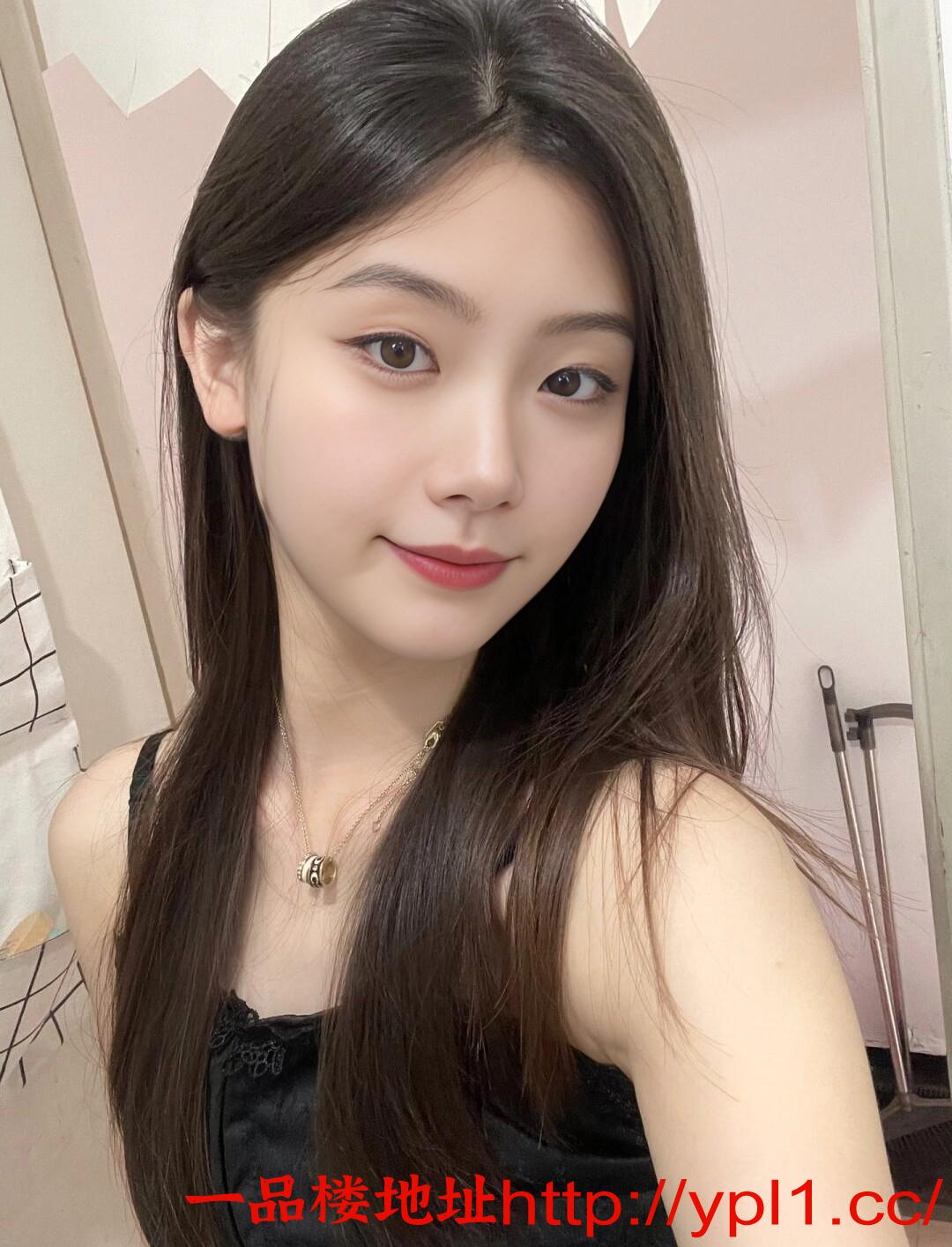 会夹会吸水多多的小嫩妹，骚水甘甜