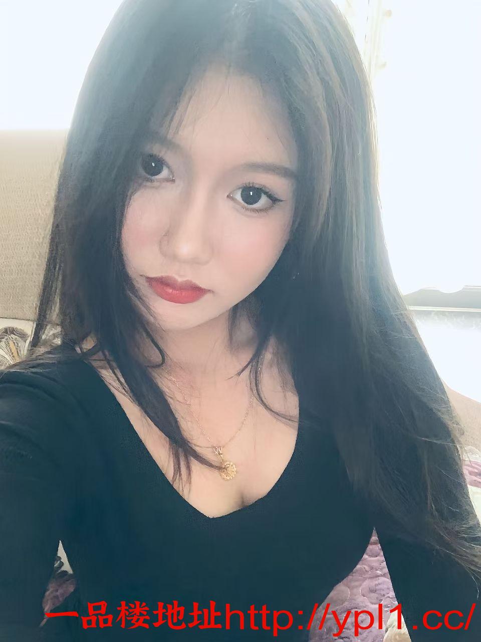 实习护士兼职粉嫩小穴公寓自营，已体验小穴很粉