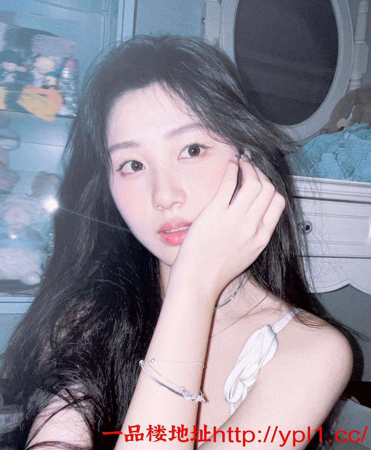 妹妹听话不催人,肉欲横飞的感觉