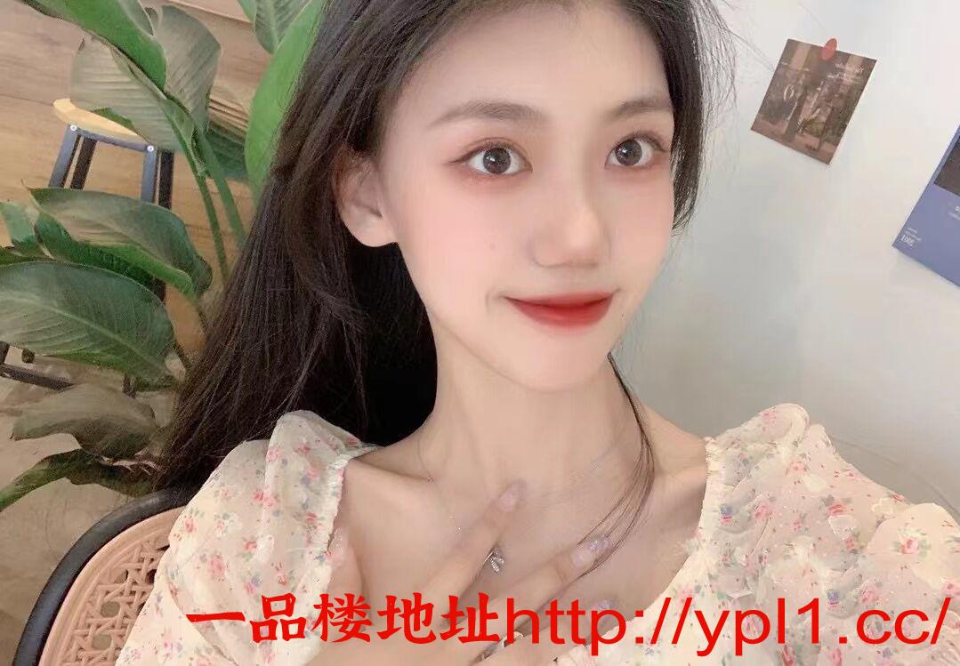 性感兼职小姐姐，人美逼紧水多多