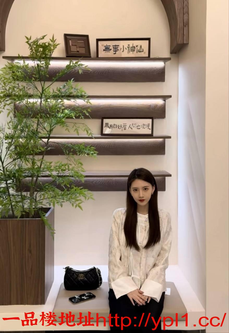 兼职的温柔妹子 B紧水多敏感刚下水新人