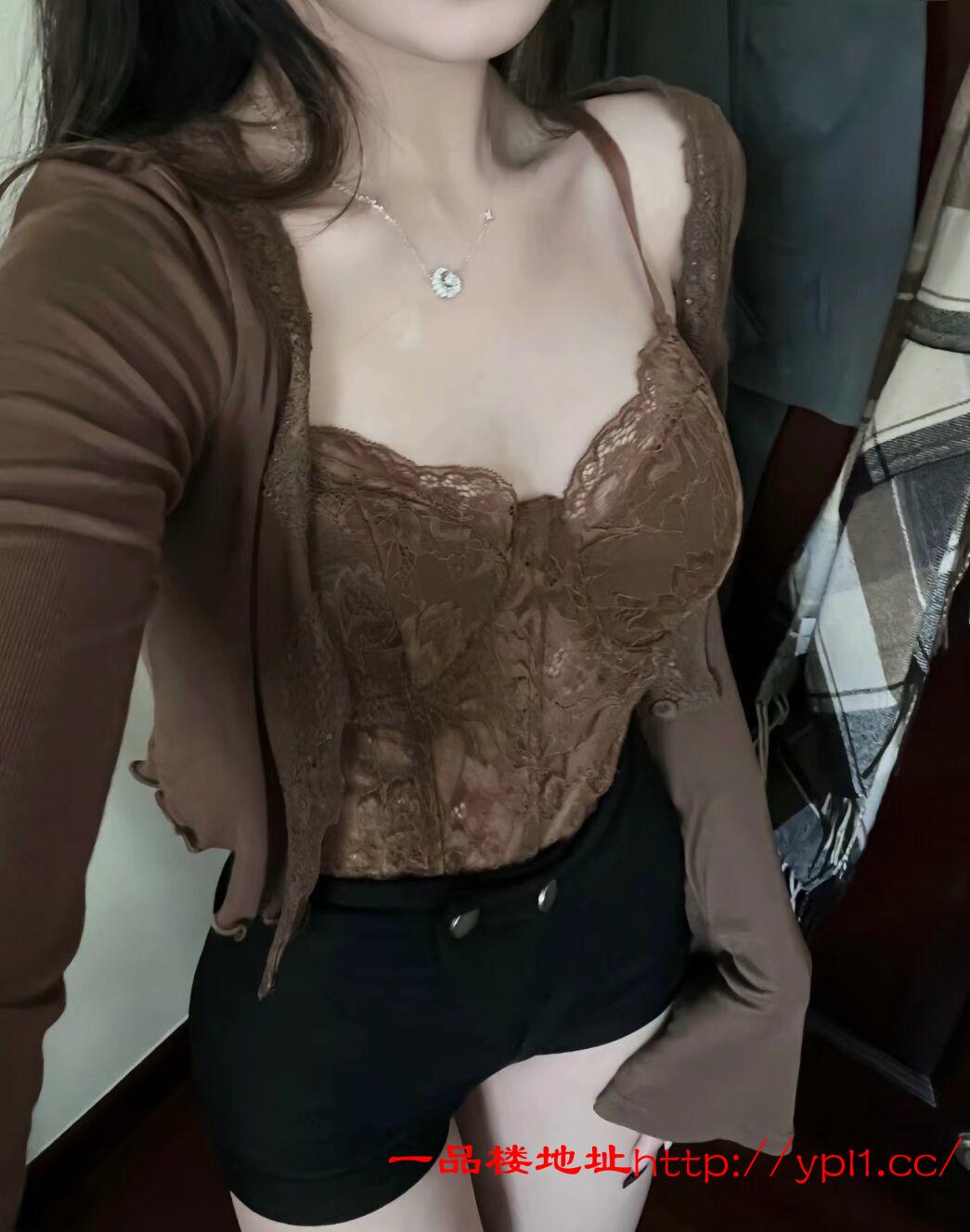 黄岛大胸白泽妹妹