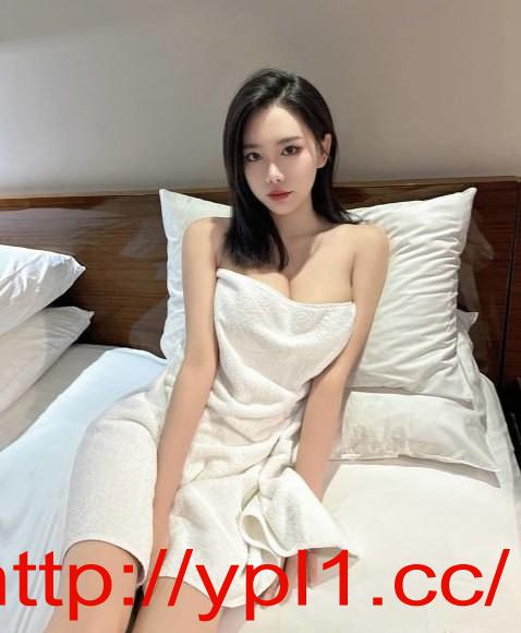 极品艺校兼职学生妹妹租房上课