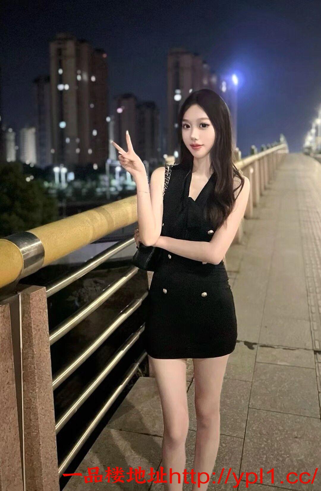 翘臀长腿劲爆，极媚极骚