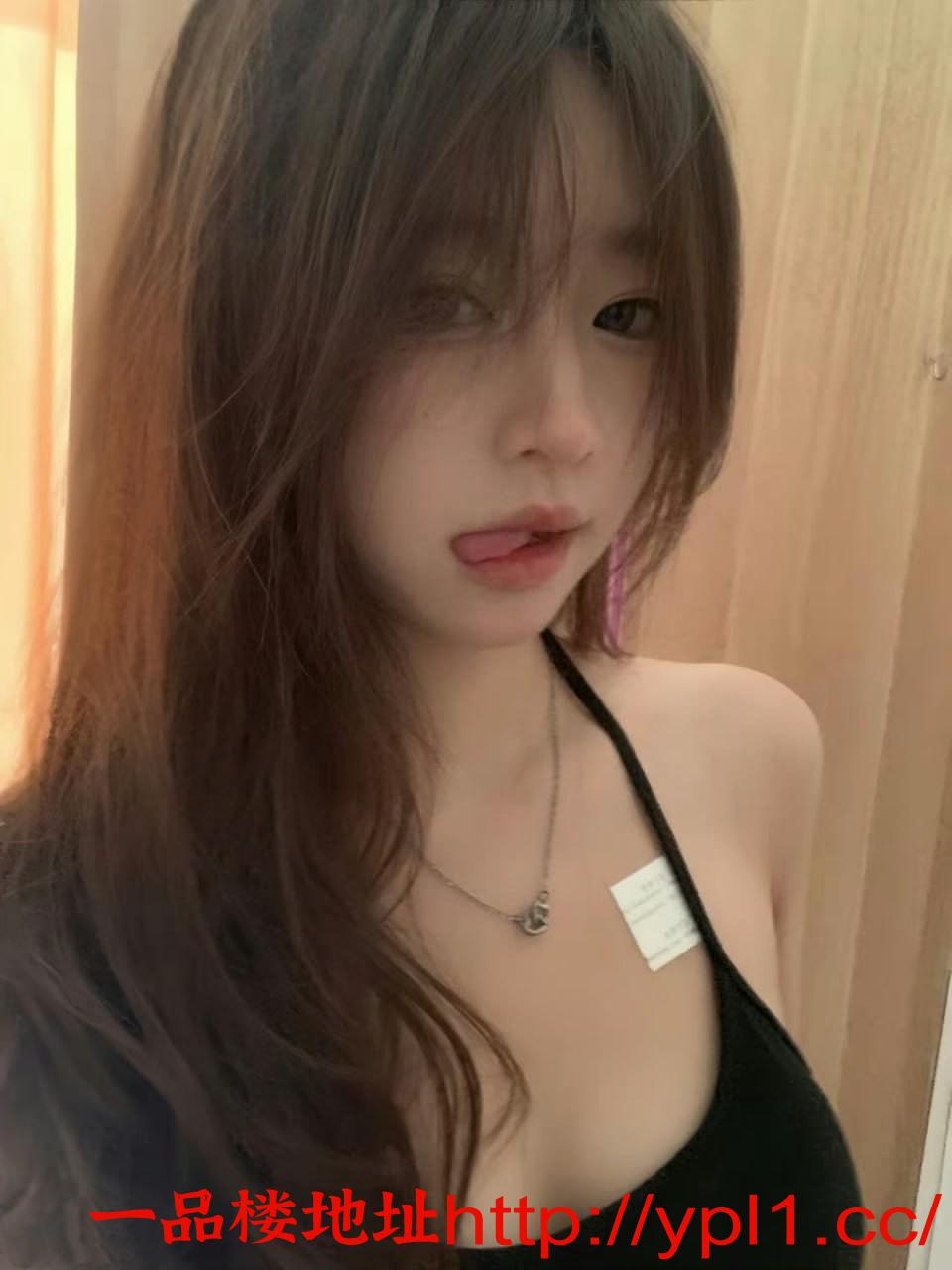 娇滴台妹失足下海惹人爱