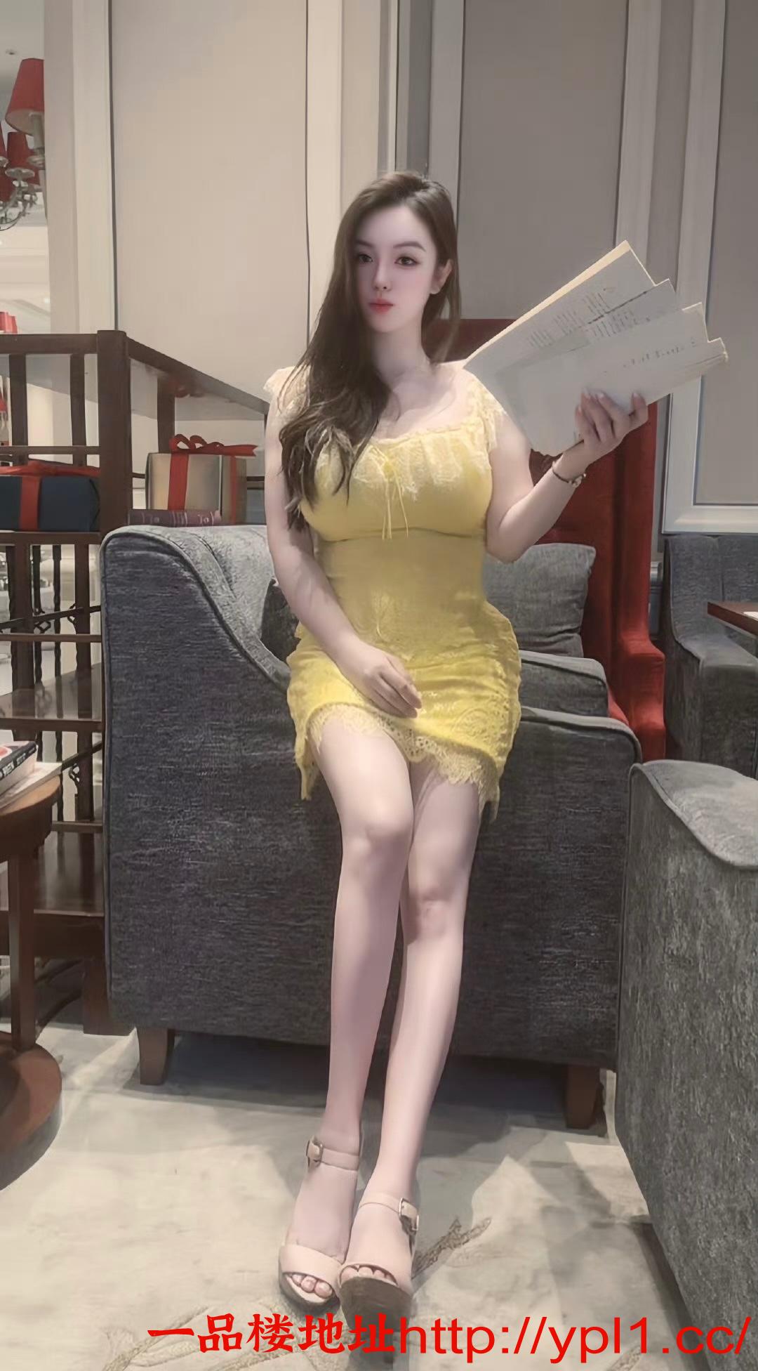 制服诱惑性感御姐