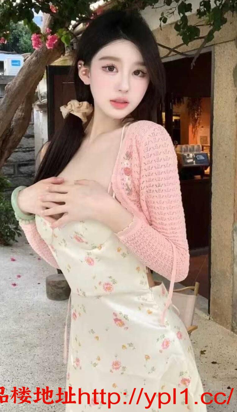 市00后纯欲学妹刚下海敏感水多易喷潮