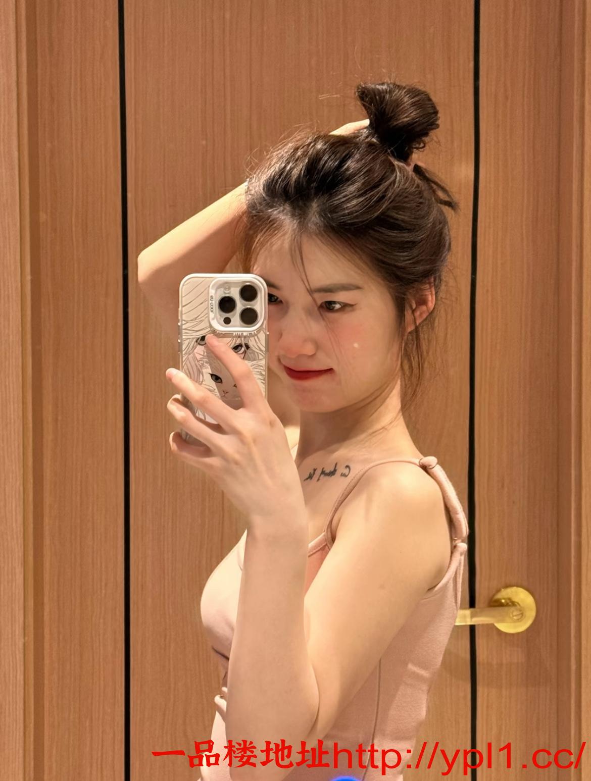 妹妹水多，粉色小嫩逼