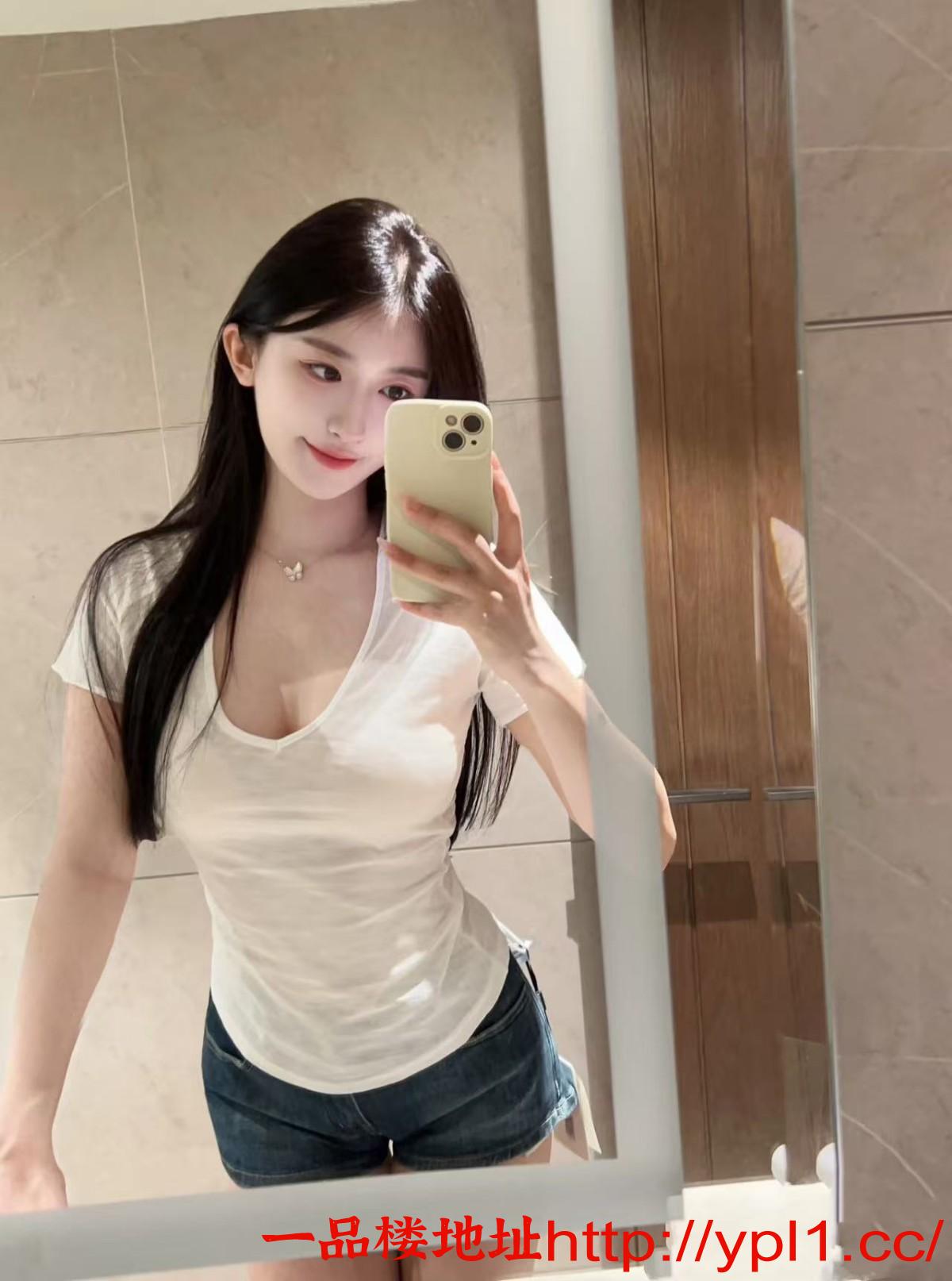 兼职粉嫩水多妹妹