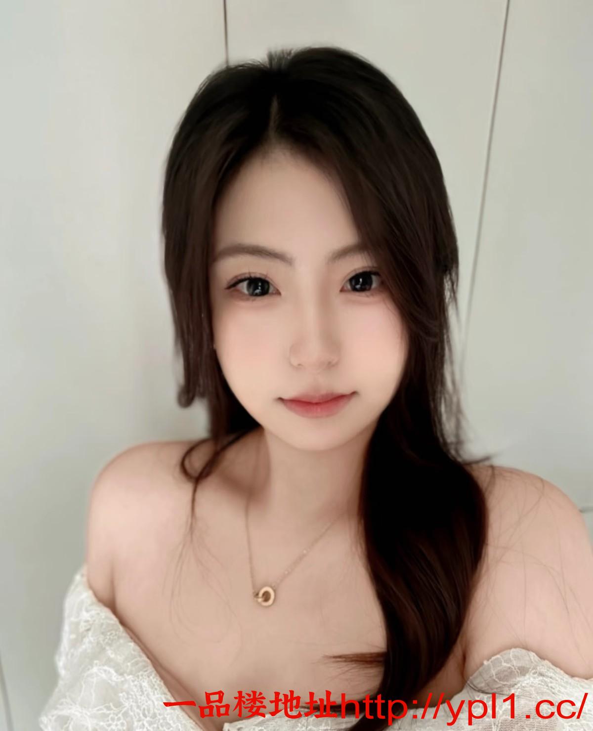 分享个00后敏感体质超嫩学妹鲍鱼紧致无毛逼！