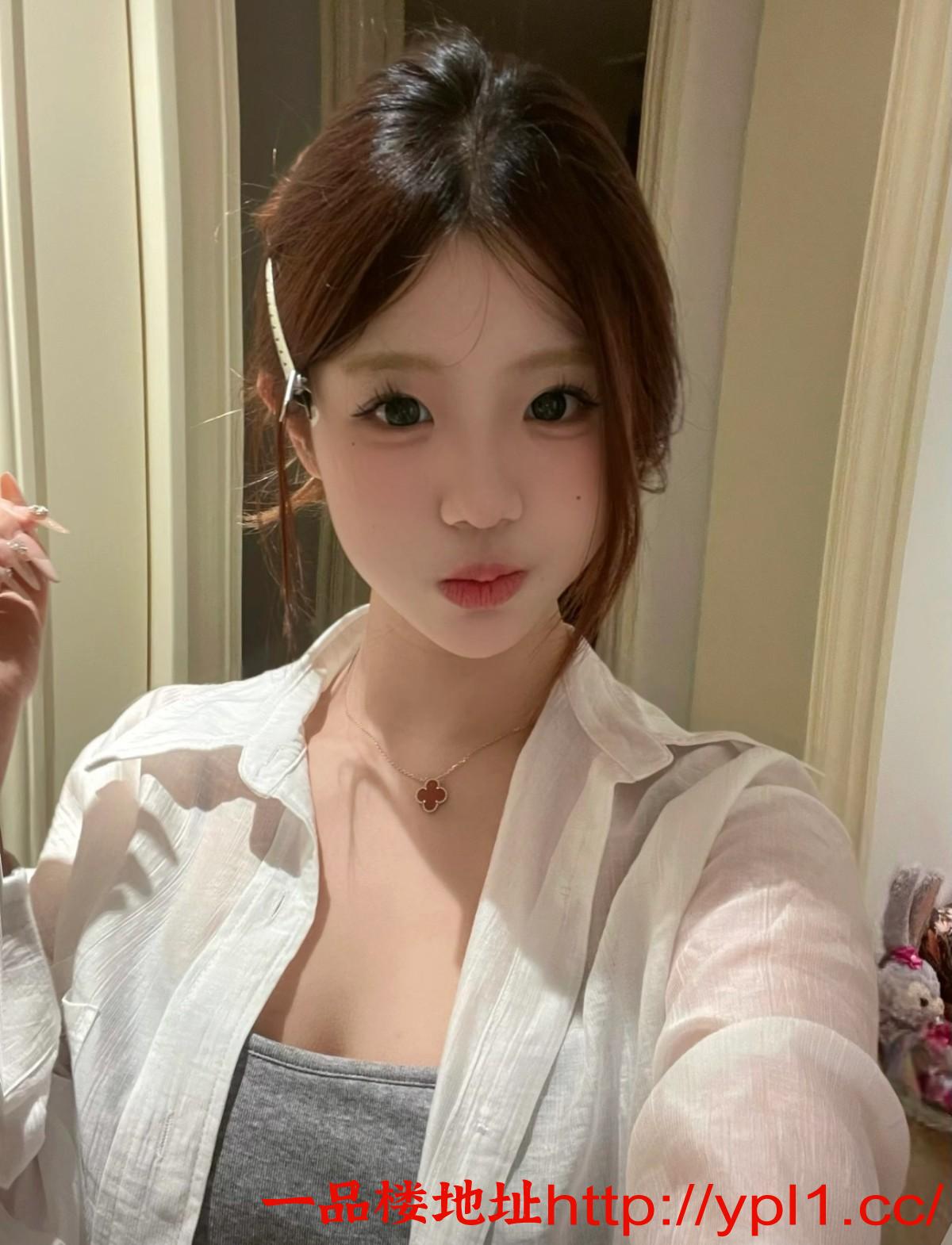 青春嫩妹敏感易高潮小穴粉奶子结实有手感