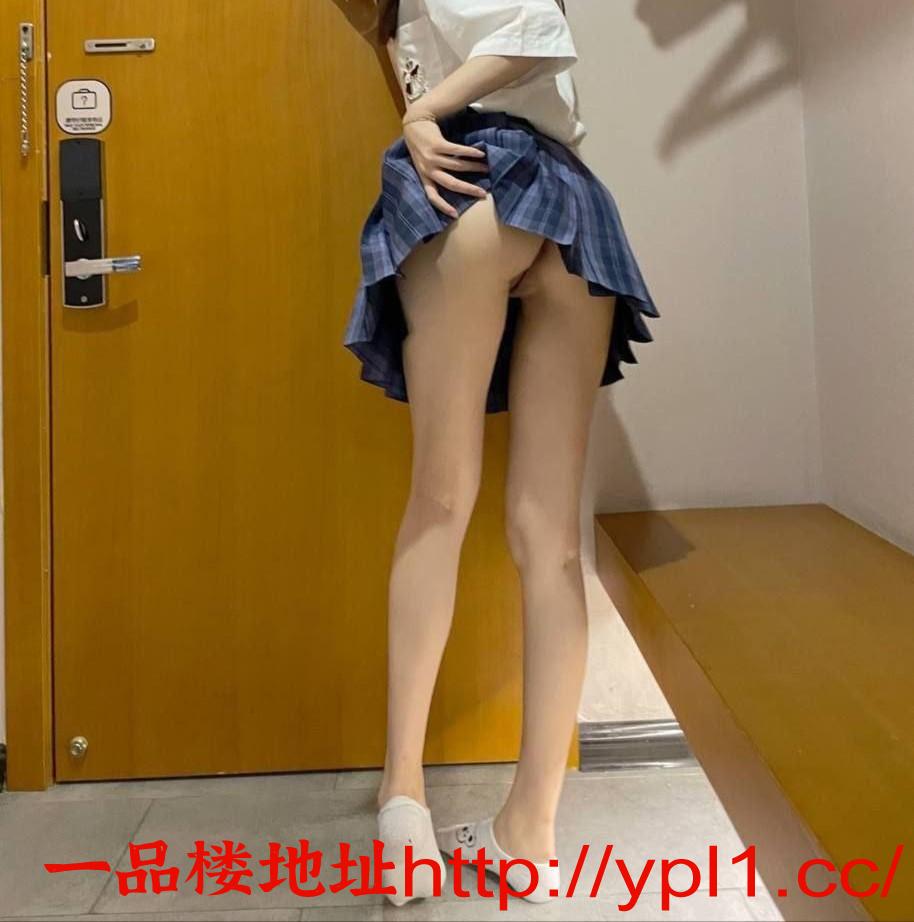 分享性感身材白虎艺术生学妹（先做爱后付款）