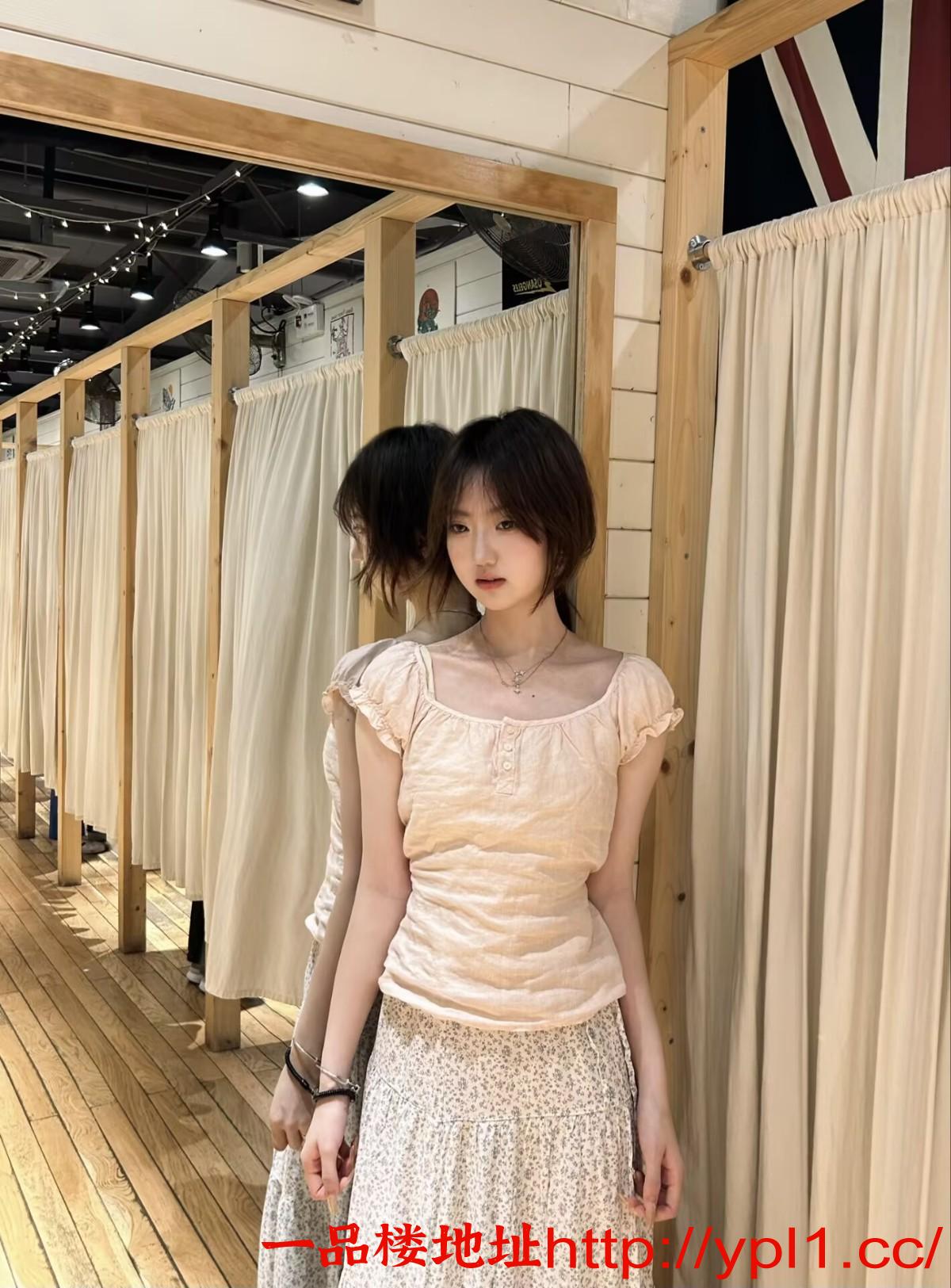 卫校学妹兼职粉嫩水超多(可外出)