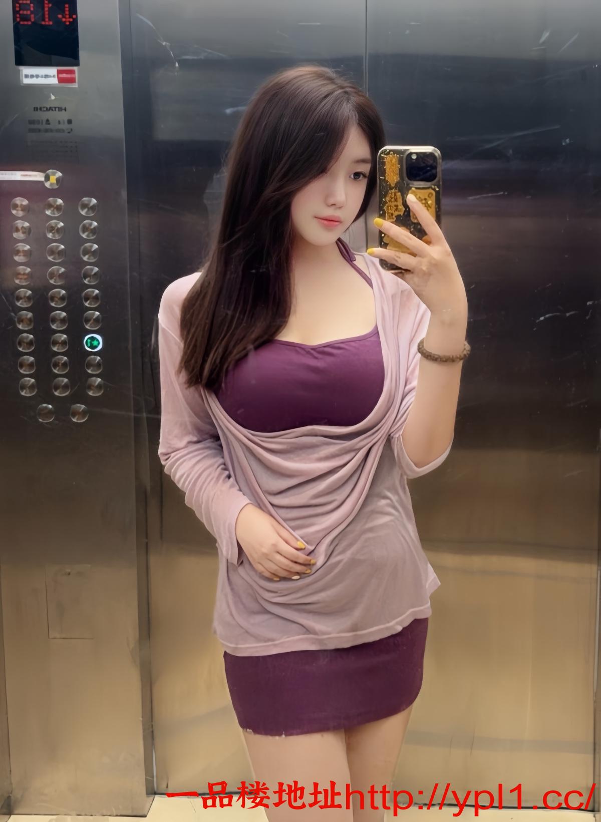 外表清纯内心好骚 崛起大屁股想被舔逼逼