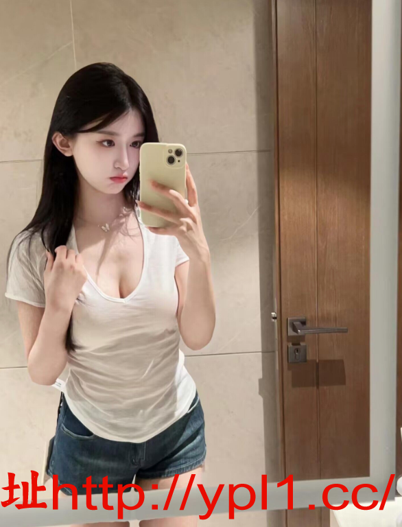 性感粉嫩身材非常棒的妹妹可舌吻