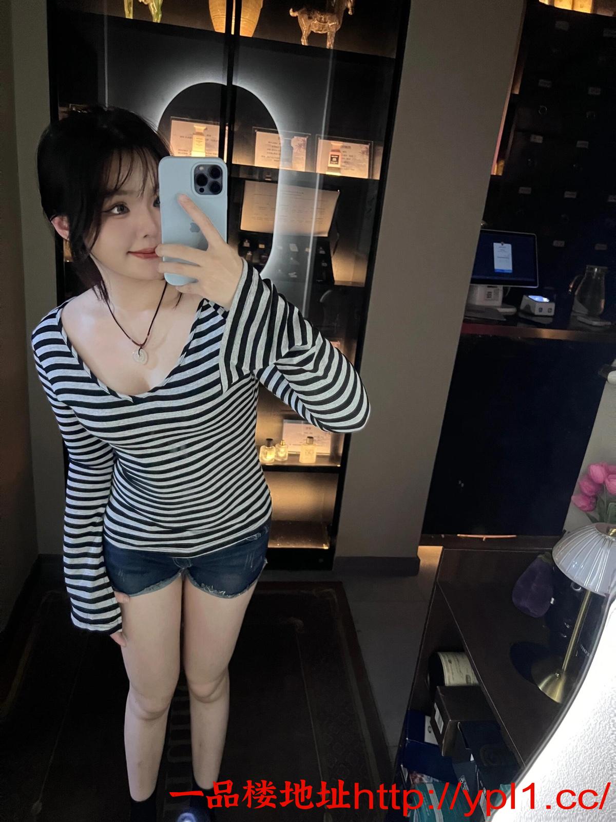 上海少女像少妇 逼紧多水叫声迷人