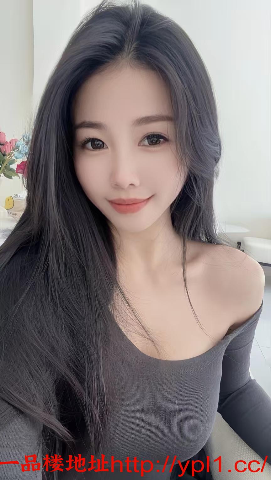 妹妹活好姿势多，小穴湿润好插